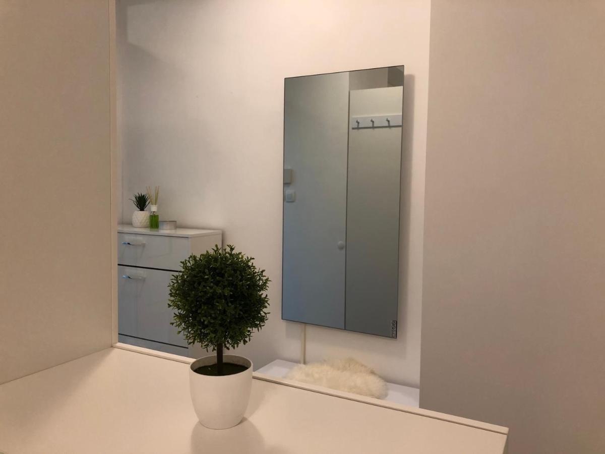 Apartament Modern Center Studio Under The Castle II Free Parking Lublana Zewnętrze zdjęcie