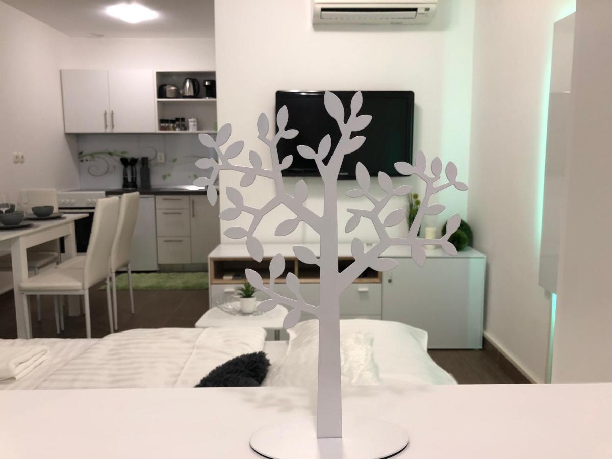 Apartament Modern Center Studio Under The Castle II Free Parking Lublana Zewnętrze zdjęcie